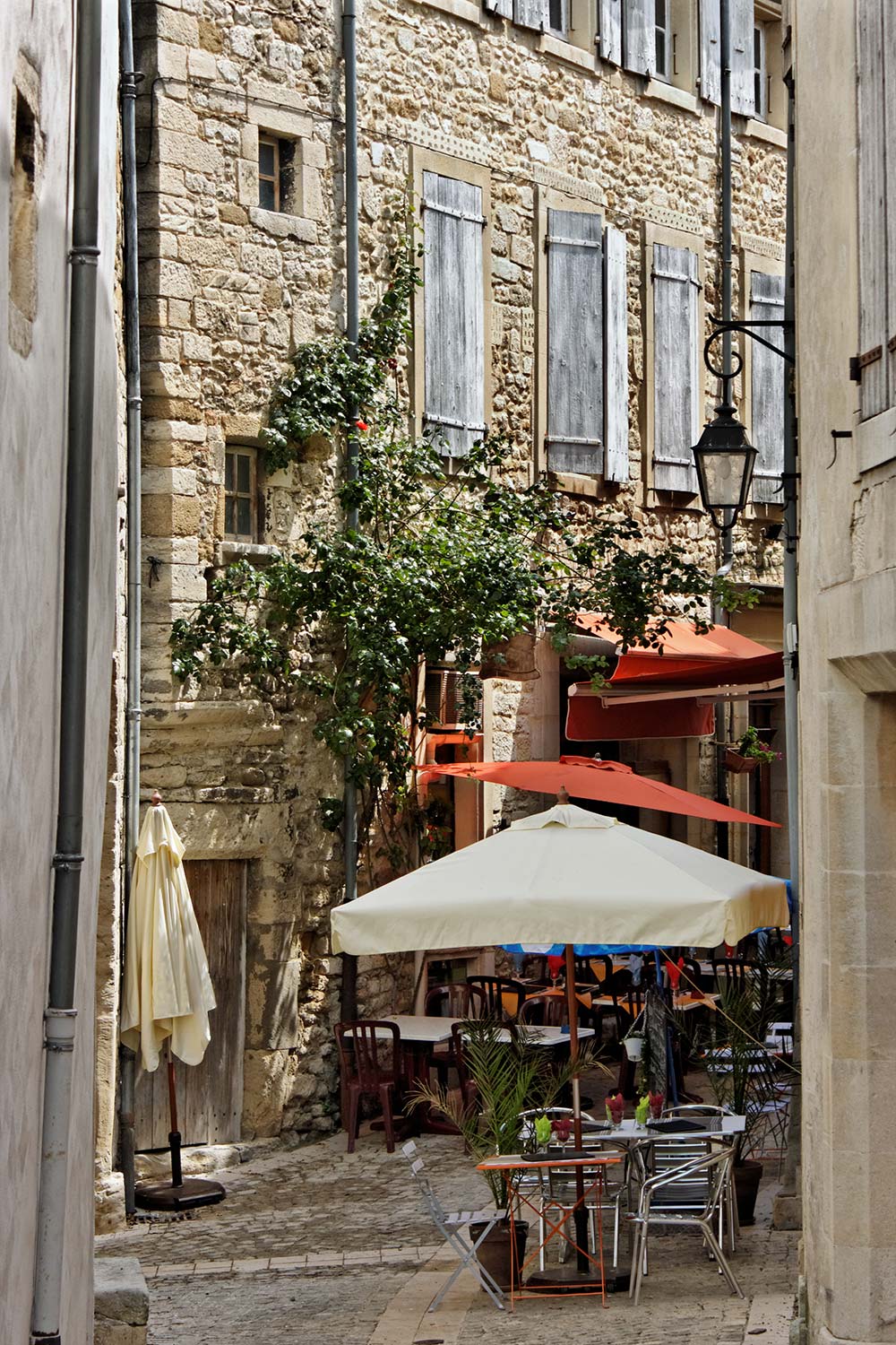 Photo - La Drôme Grignan Village de Grignan en Drôme provençale